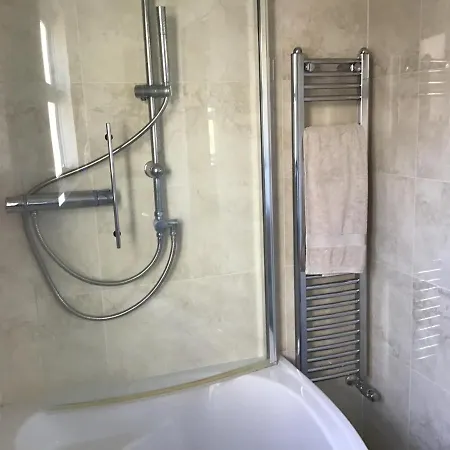 Kwatera prywatna A Place To In Stoke Gifford - Parkway Train Station 5 Min Walk *