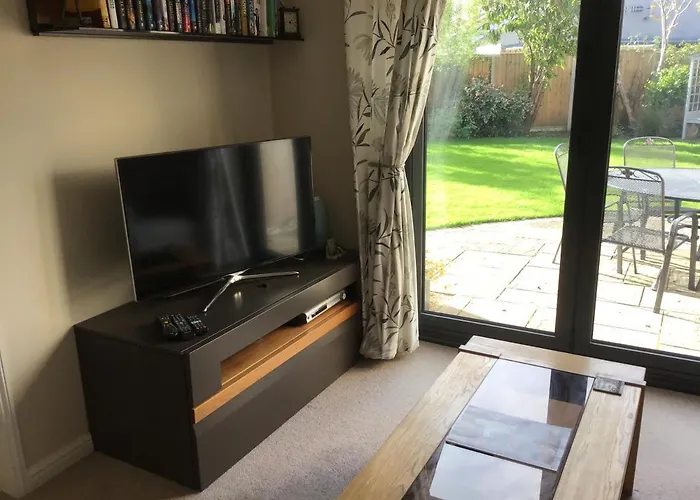 A Place To In Stoke Gifford - Parkway Train Station 5 Min Walk Kwatera prywatna Bristol